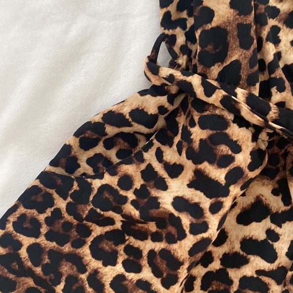 cheetah print romper - Picture 3 of 4